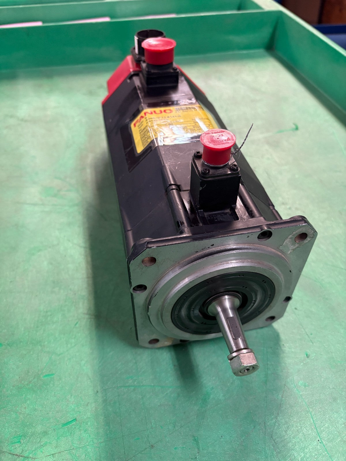 GE FANUC PERMANENT MAGNET SERVO MOTOR A06B-0512-B141-R0