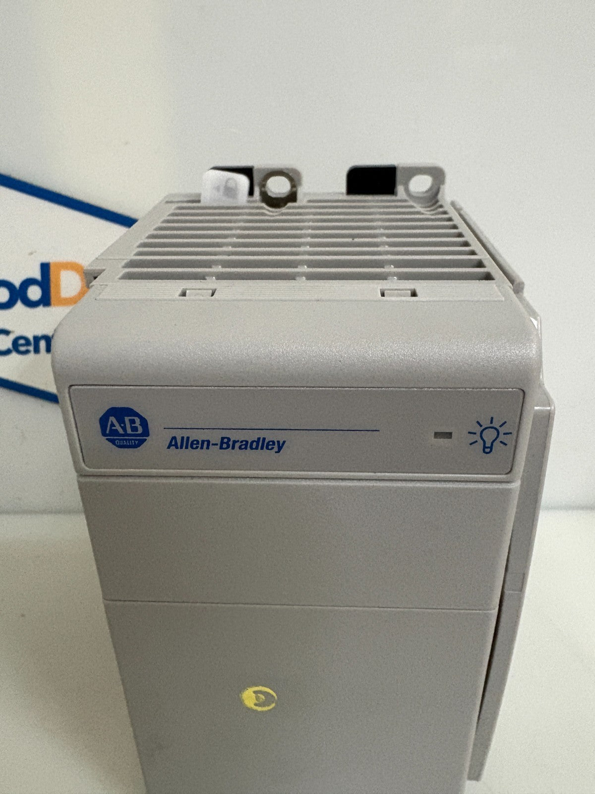 ALLEN BRADLEY POWER SUPPLY 1769-PA2 A 1