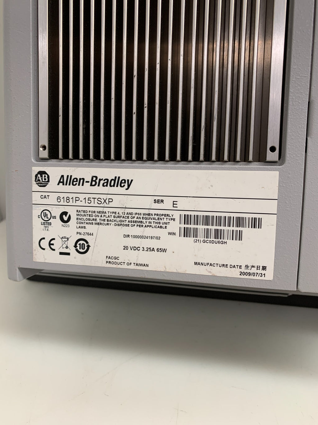 ALLEN BRADLEY   1500P  Intergrated Display Computer  6181P-15TSXP   Serie E