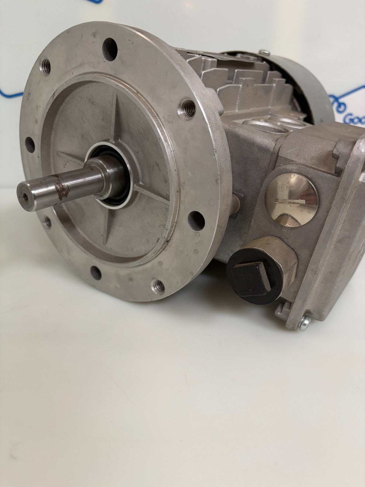 NORD MOTOR 1HP INVERTER MOTOR 80L/4CUS