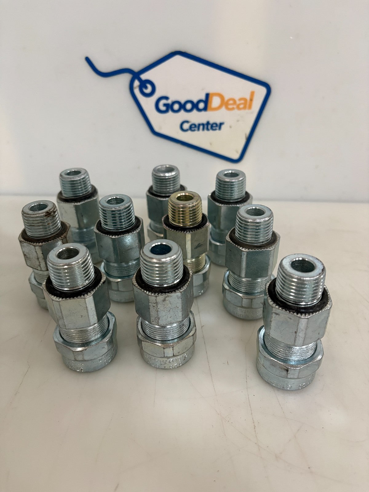 LOT OF 10 ABB THOMAS & BETTS 1/2" STAR TECK CONNECTOR ST050-462S0