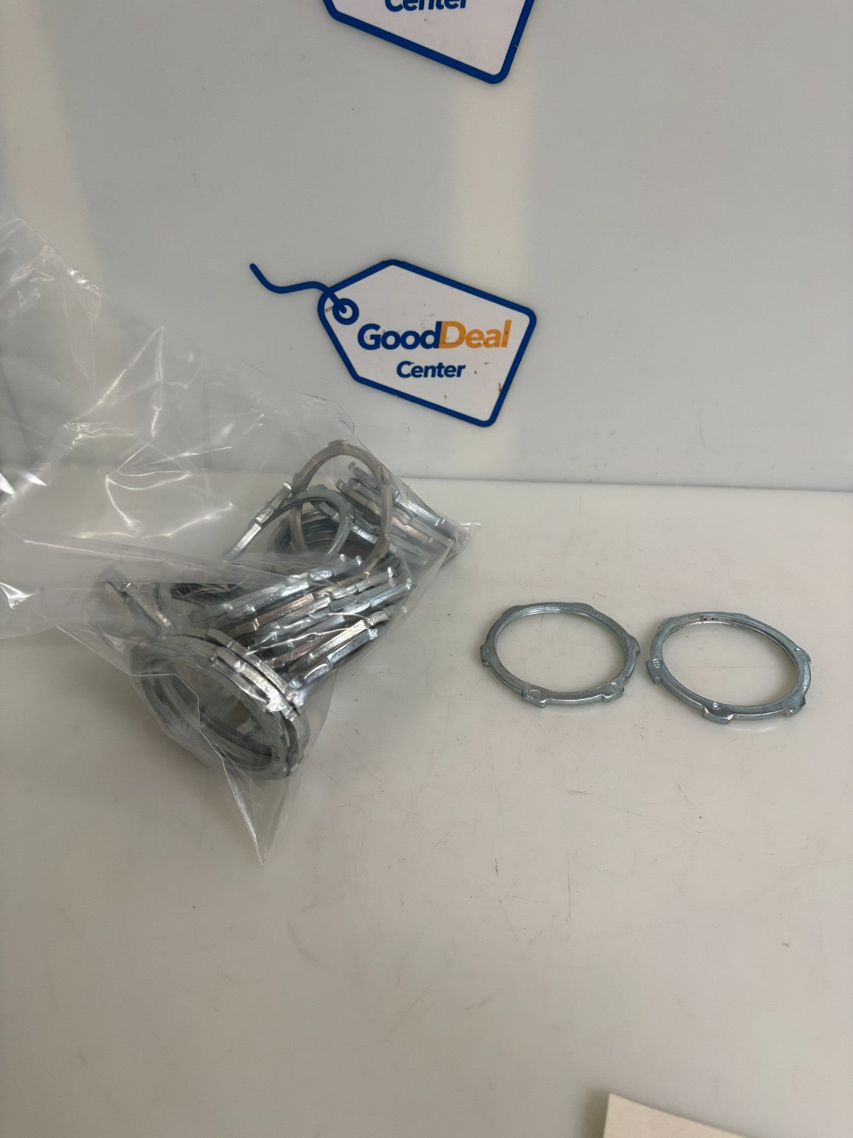 LOT OF 31 BRIDGEPORT ZINC PLATED STEEL CONDUIT LOCKNUT #106-S