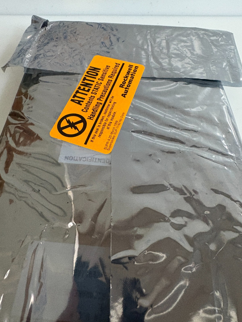 ALLEN BRADLEY ANALOG OUTPUT MODULE 1771-0FE1/B2