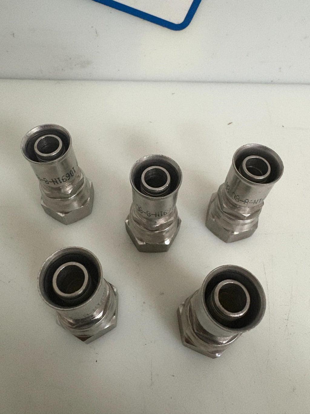 LOT OF 5 PARKER HANNIFIN PARFLEX 10691N-8-8C