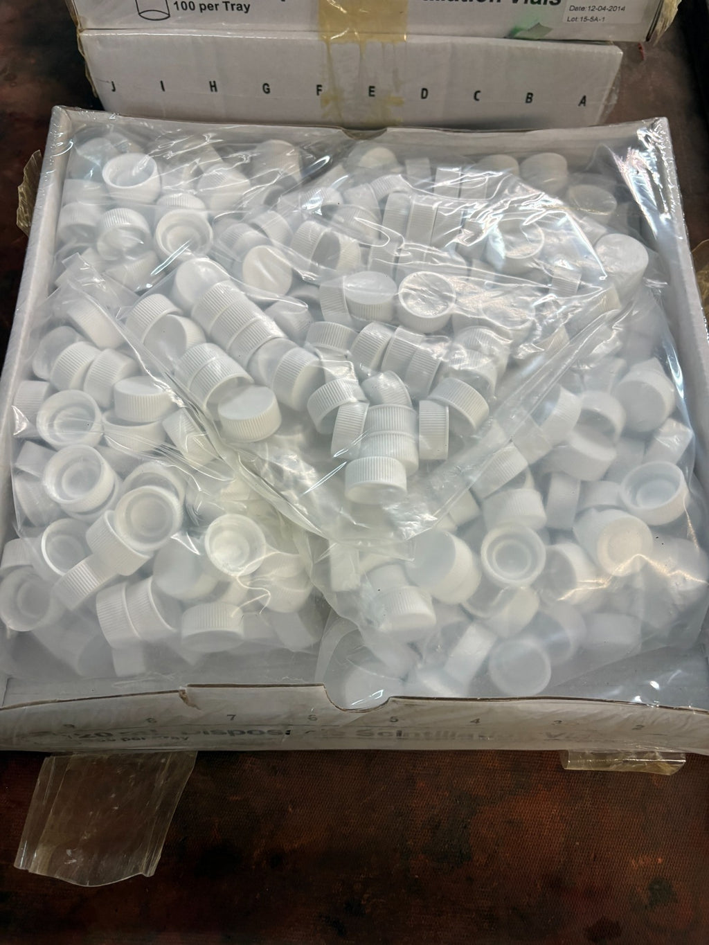 LOT OF 500 VWR 20ML OPEN TOP VIALS #VW74511-20
