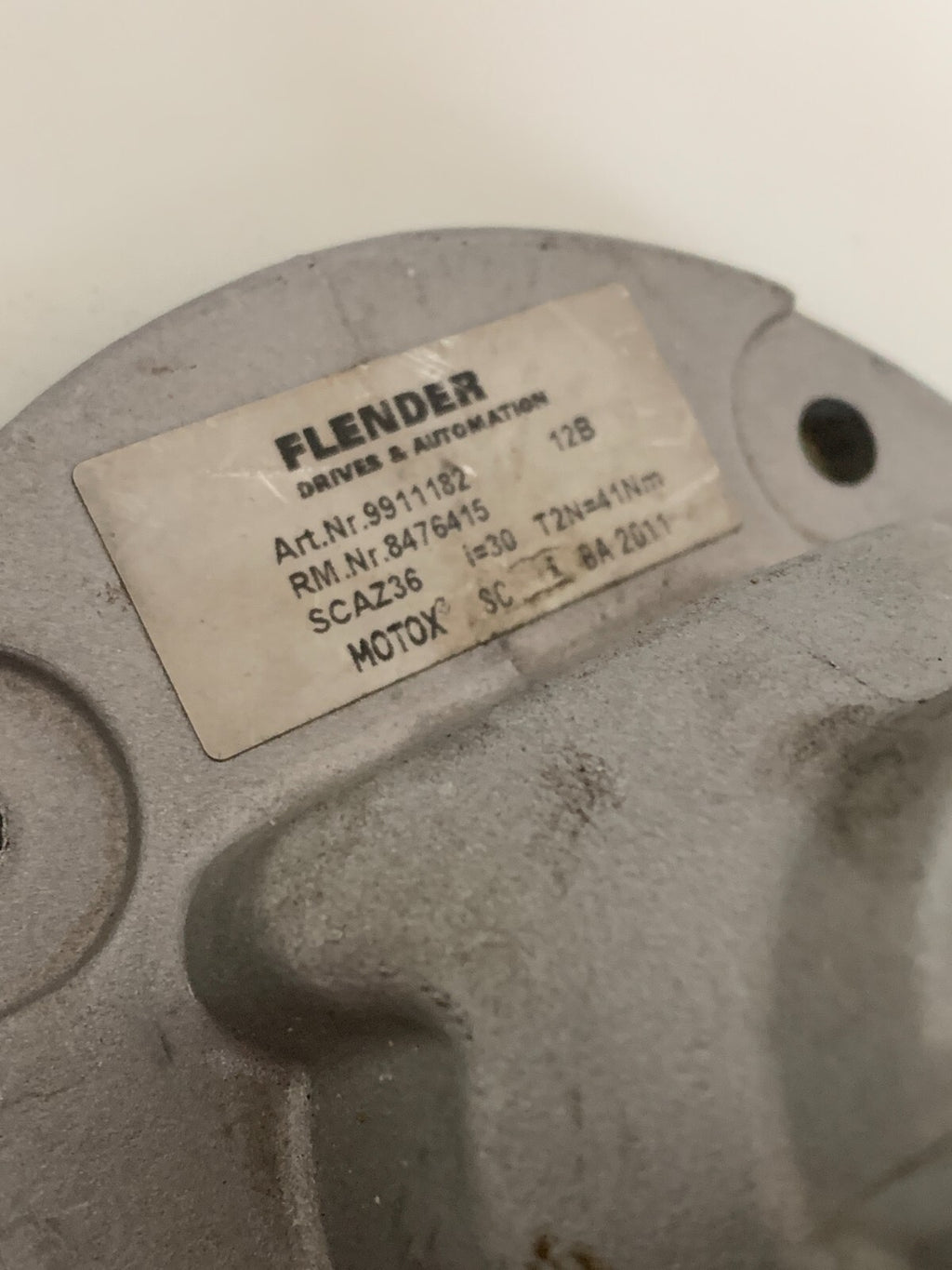 FLENDER DRIVES & AUTOMATION GEAR BOX SCAZ36 MOTOX #9911182