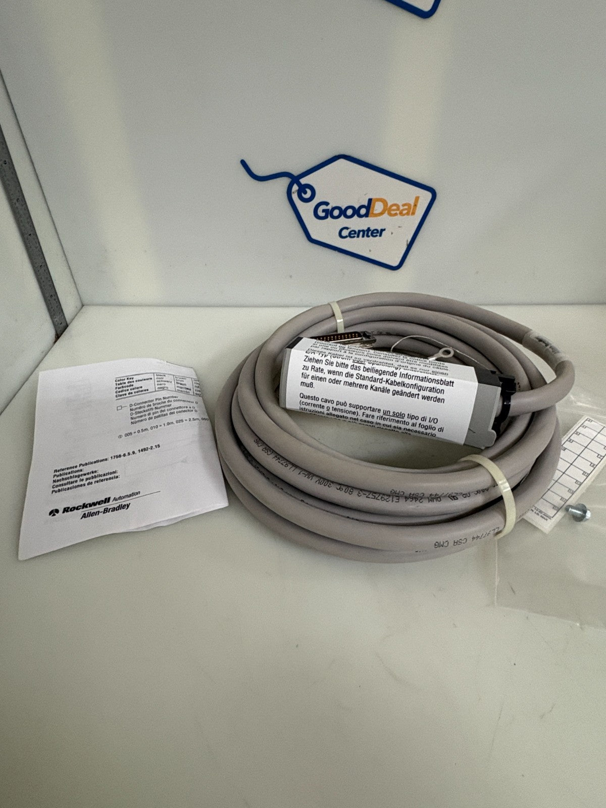 ALLEN BRADLEY PRE WIRED CABLE FOR 1756 ANALOG I/O #1492-HWACAB050WB-A