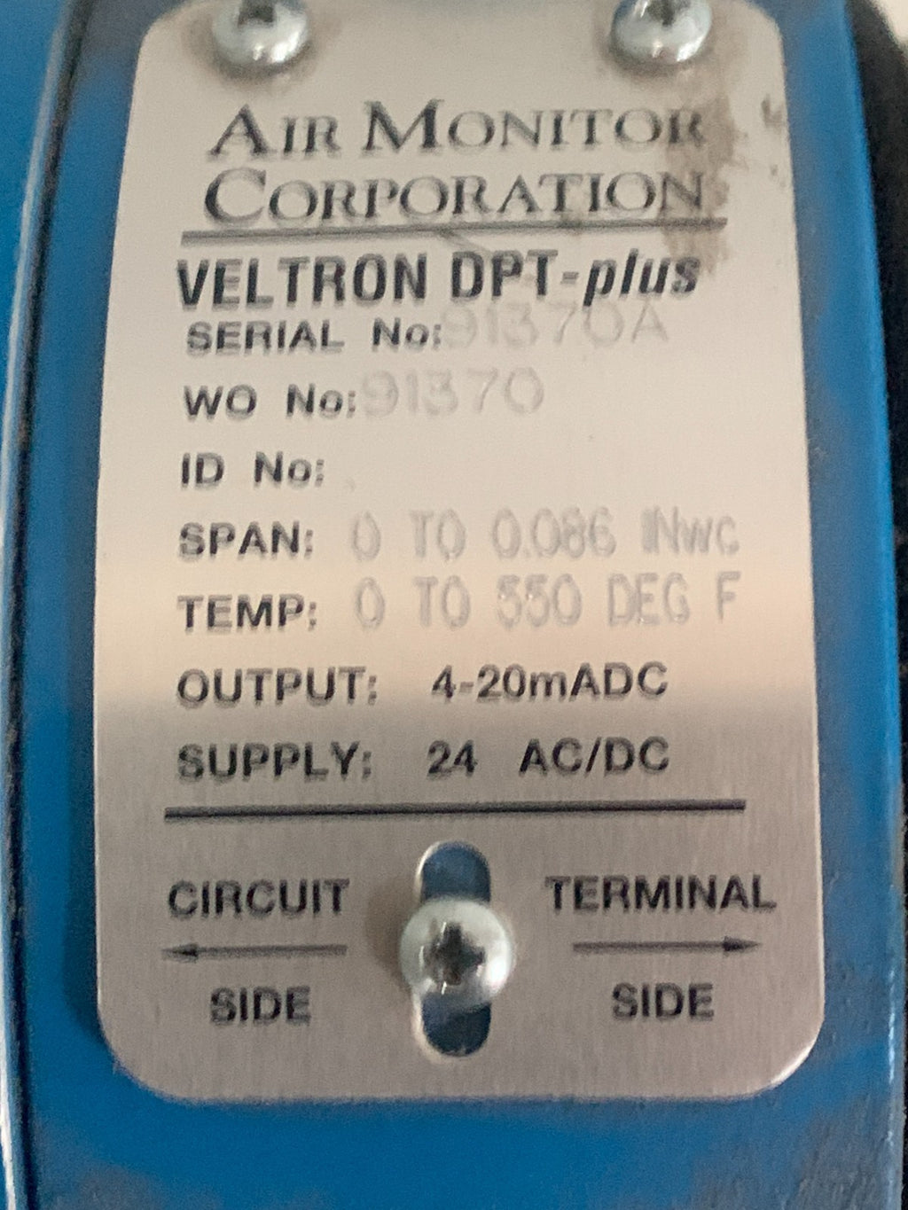 AIR MONITOR CORP VELTRON DPT-PLUS #91370 COMPLETE W/BRACKET