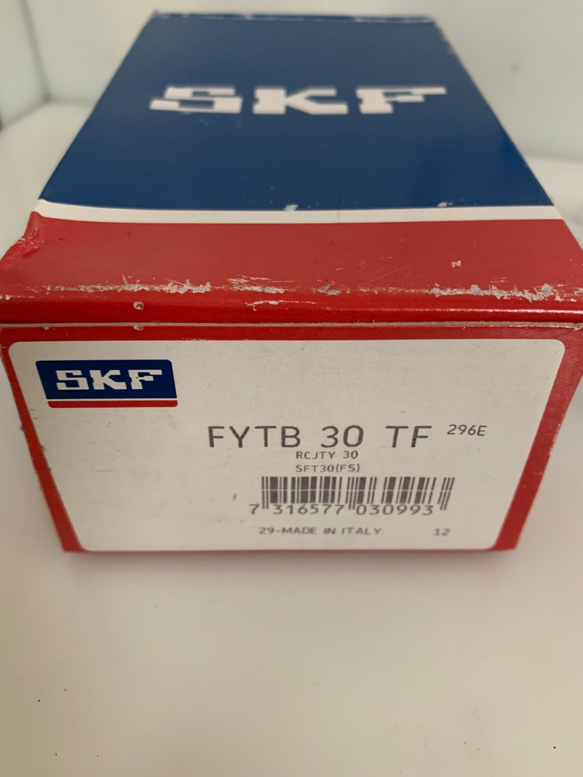 SKF FYTB 30 TK OVAL FLANGED BALL BEARING