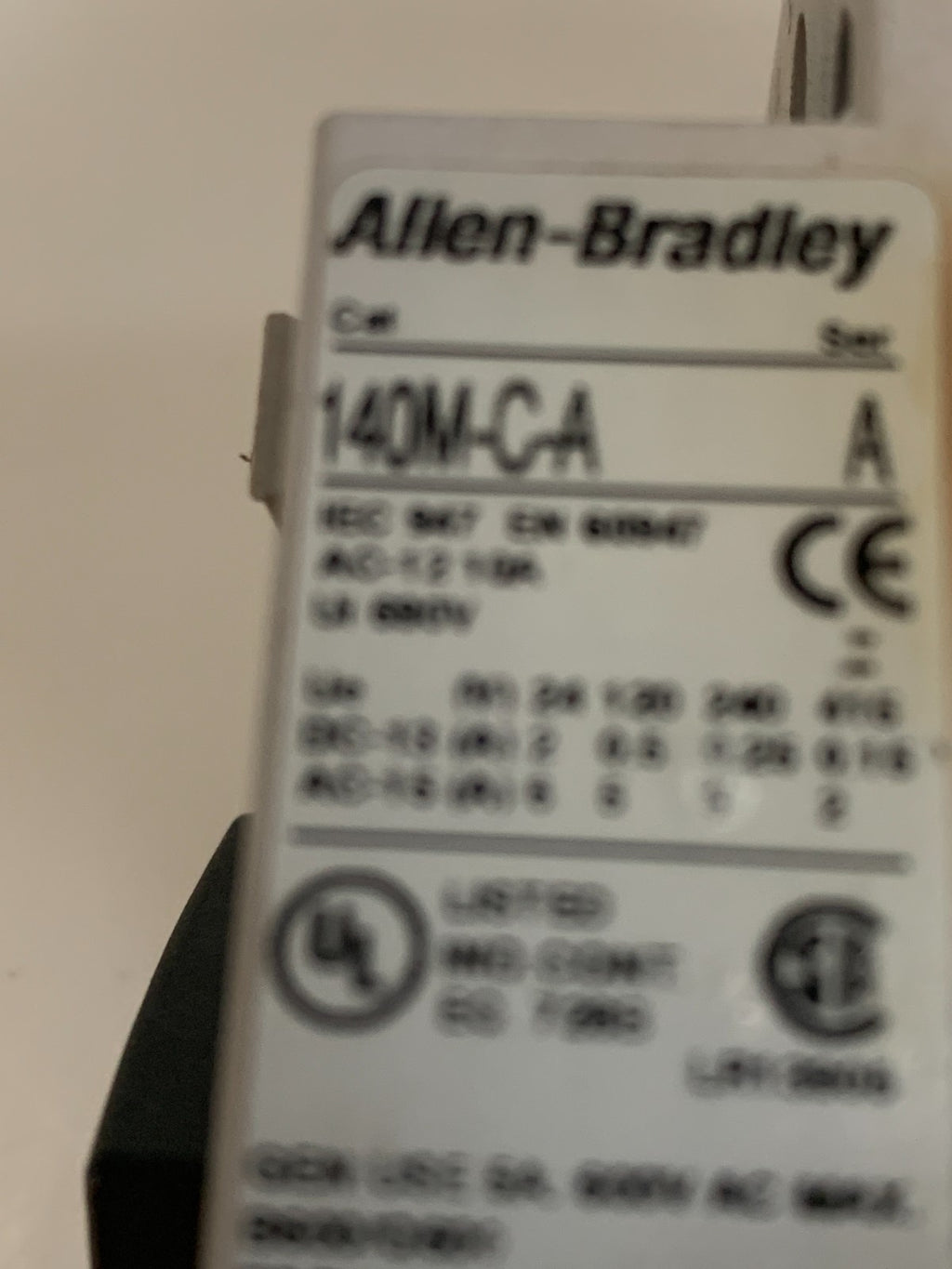 ALLEN BRADLEY MOTOR PROTECTOR CIRCUIT BREAKER 140M-C2E-B63  C2