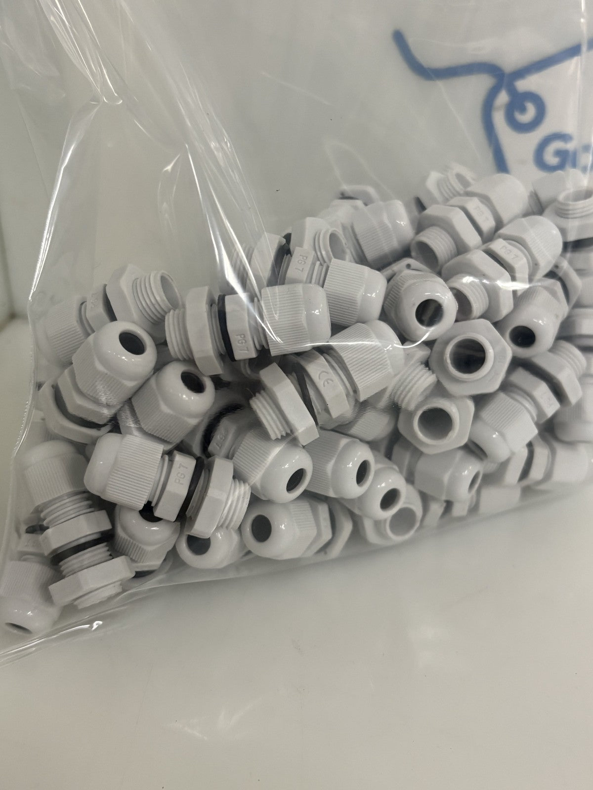 BUD INDUSTRIES CABLE GLAND 3.05-6 1MM PG7 #IPG-22274-G 75+/BAG