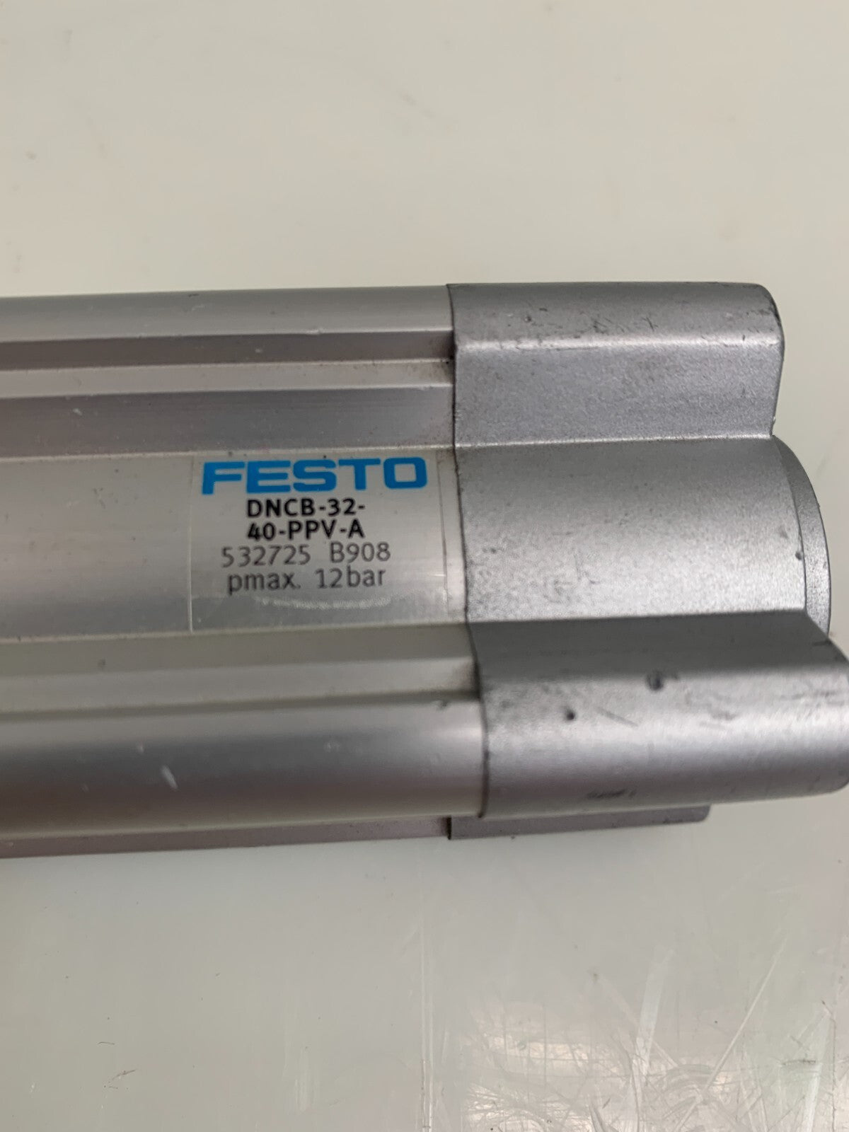 FESTO  DNCB-32-40-PPV-A  Pneumatic Cylinder   532725