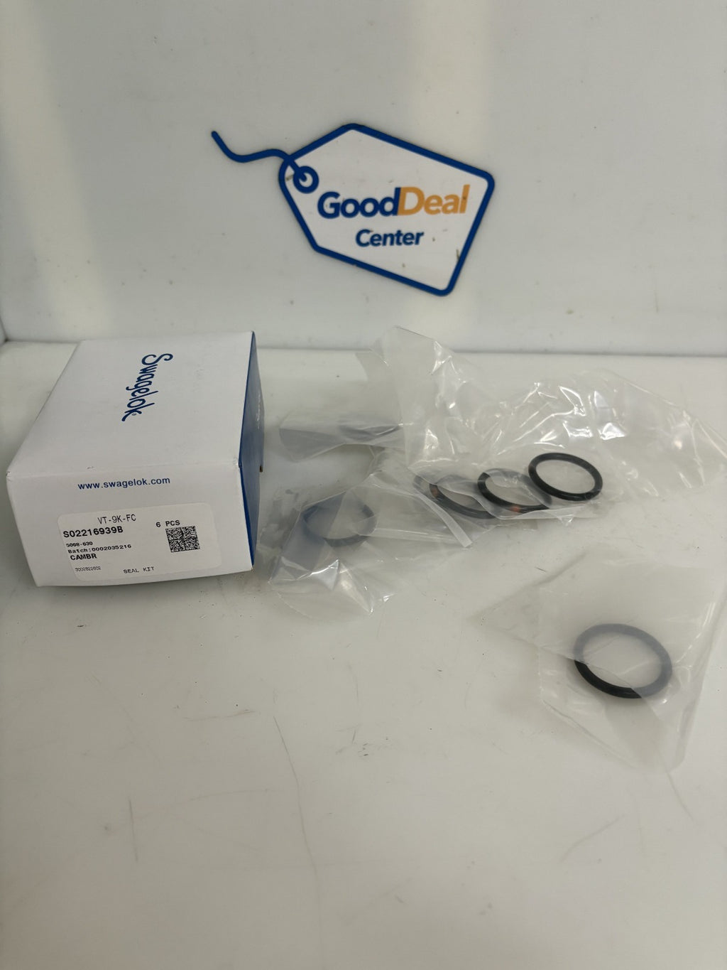 LOT OF 7 SWAGELOK SEAL KIT VT-9K-FC