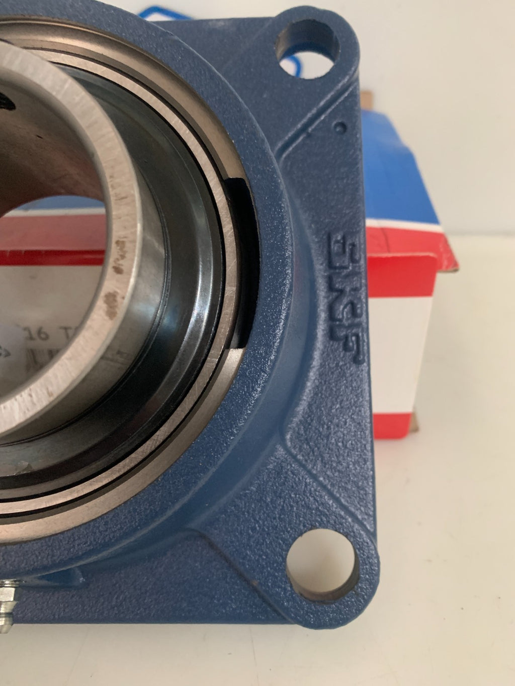 SKF MOUNT BEARING YAR 212-207-2F