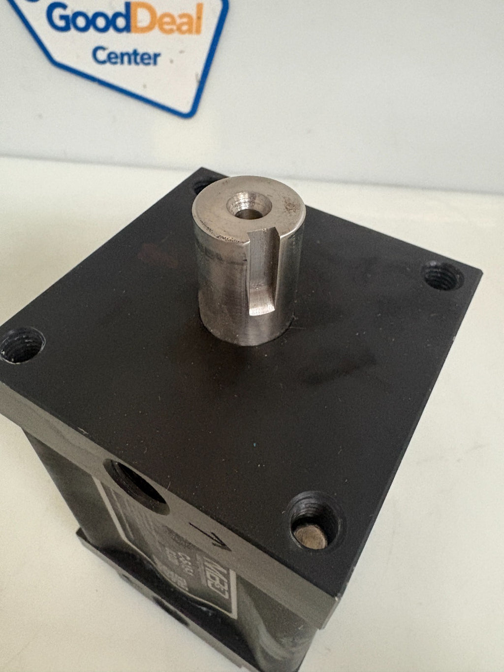 MB&D PNEUMATIC CYLINDER C-5-15-12