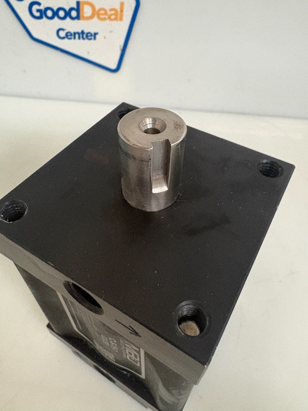 MB&D PNEUMATIC CYLINDER C-5-15-12