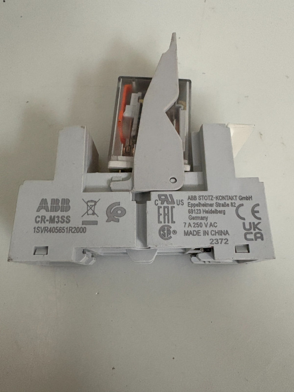 ABB RELAY MODULE CR-M024DC2L W/ABB CR-M3SS BASE AND CR-P/M 22 PROTECTIVE MODULE2