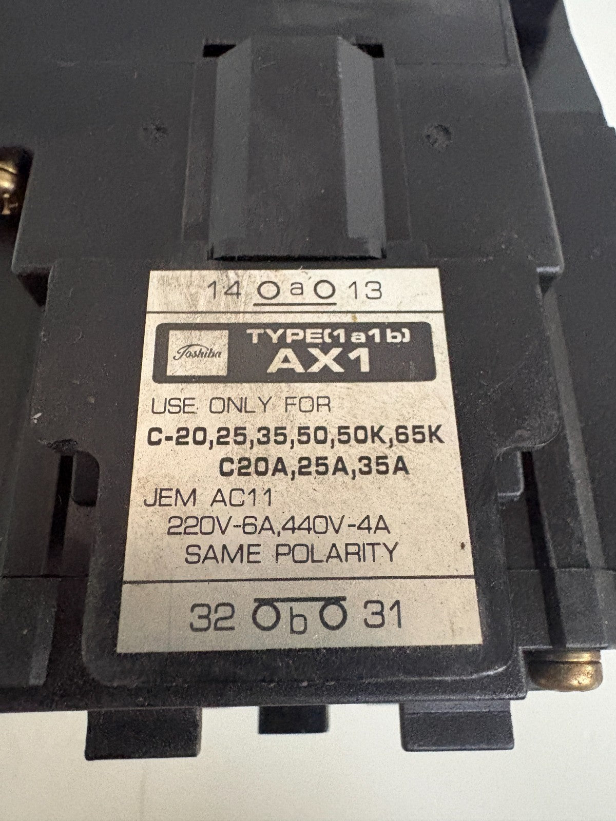 TOSHIBA MAGNETIC CONTACTOR C-352
