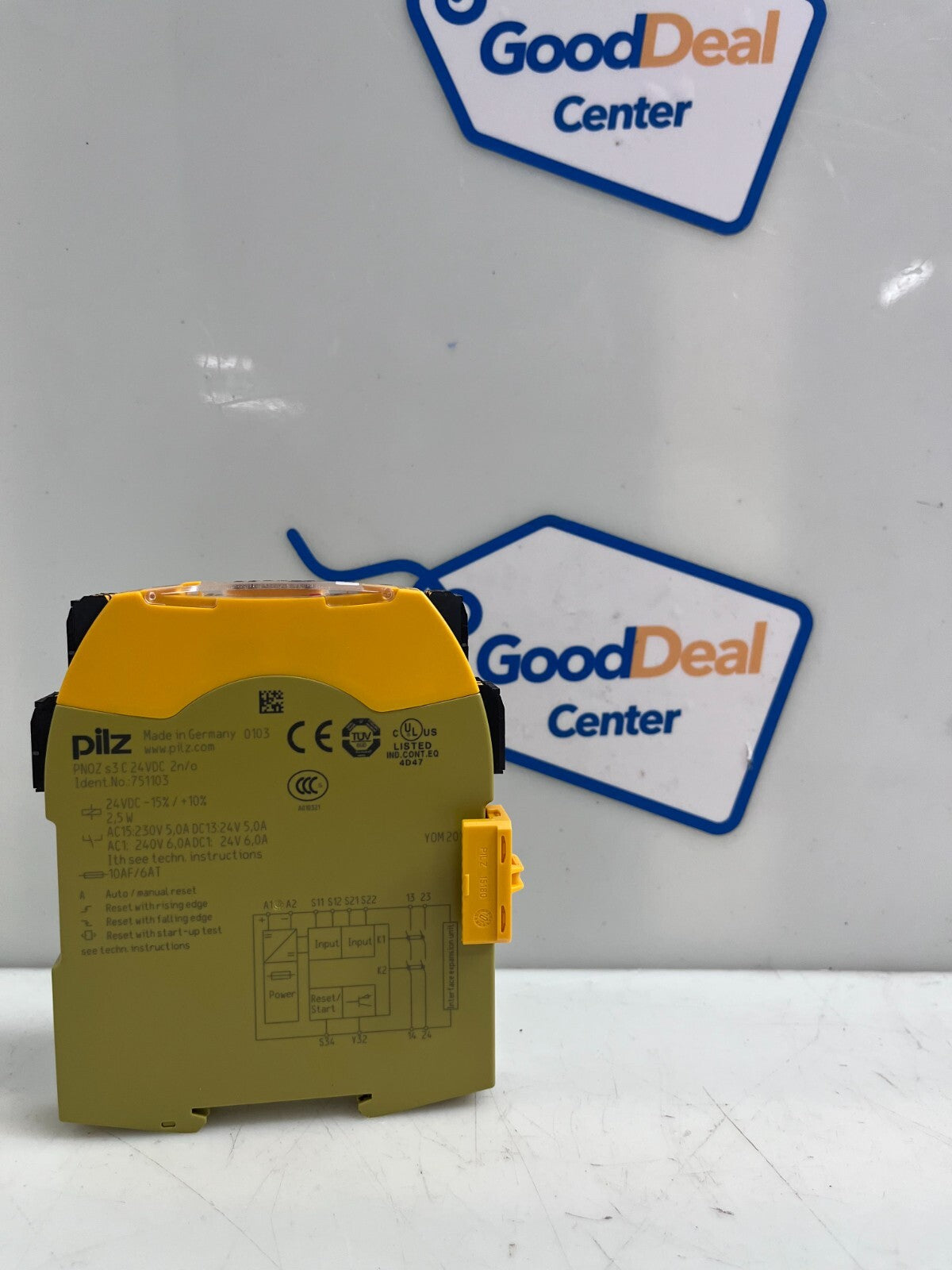 PILZ 751103 PNOZ s3 C 24VDC 2 n/o Safety Relay