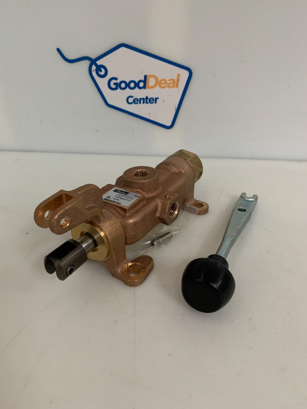PARKER MANUAL VALVE 1/4" 4 WAY MO 5425143