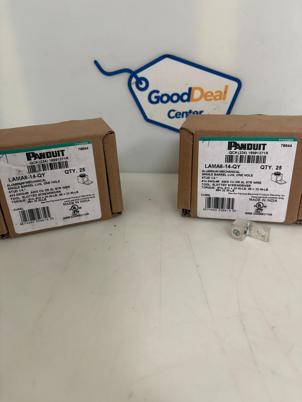 LOT OF 2 PANDUIT TERMINAL CONNECTOR RECTANGULAR LUG LAMA6-14-QY 25 IN BOX0