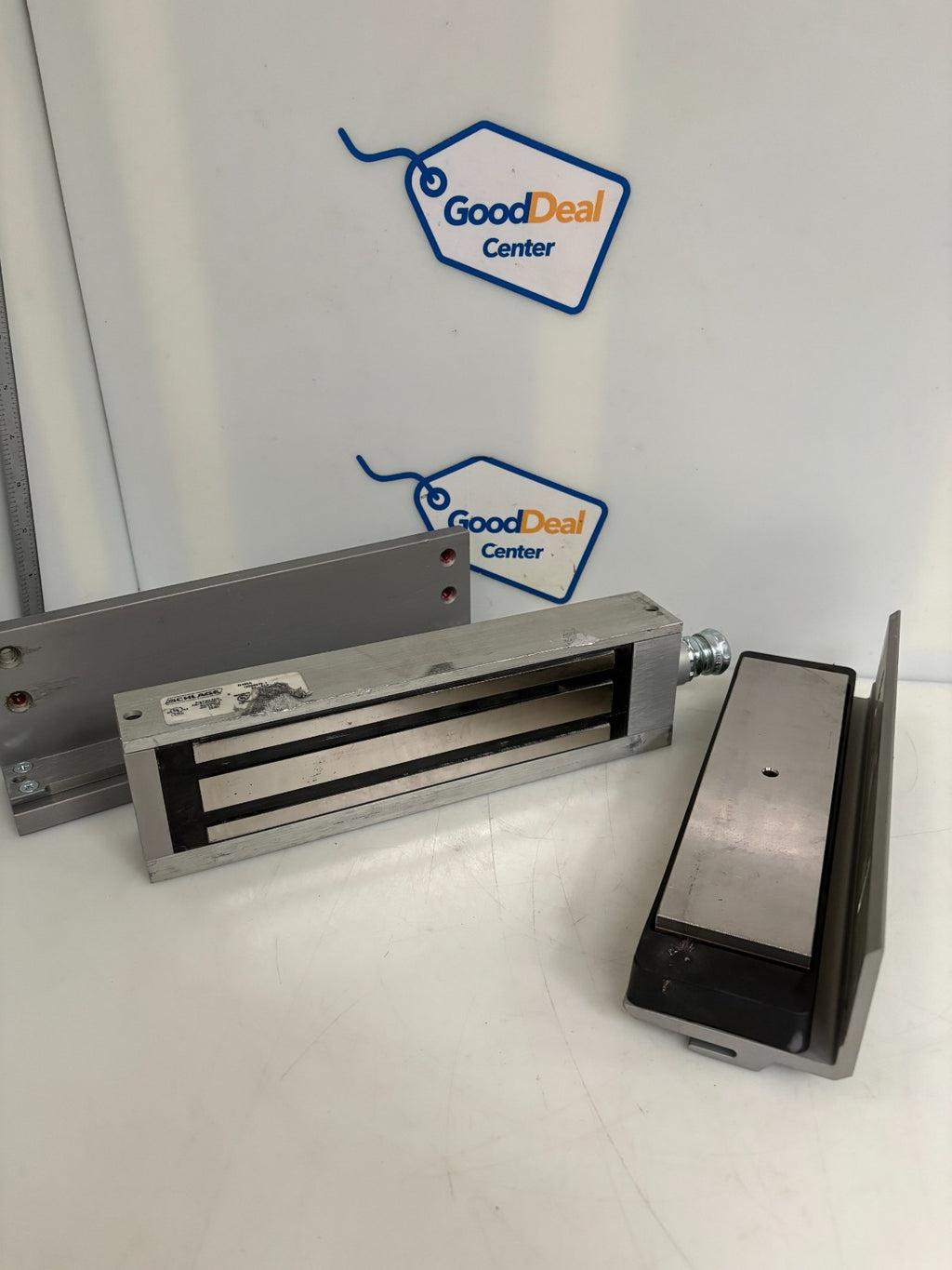 SCHLAGE ELECTROMAGNETIC GATE LOCK M490 G0