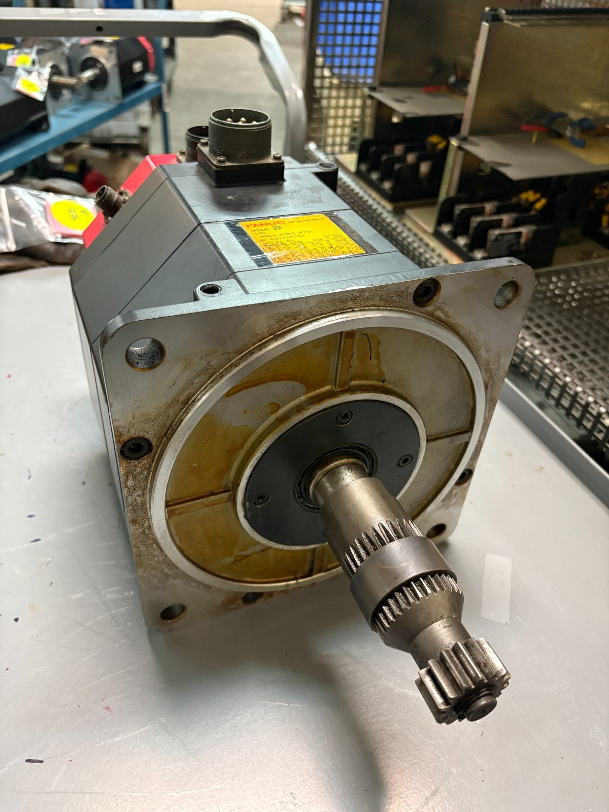 FANUC 20F AC SERVO MOTOR A06B-0352-B7310