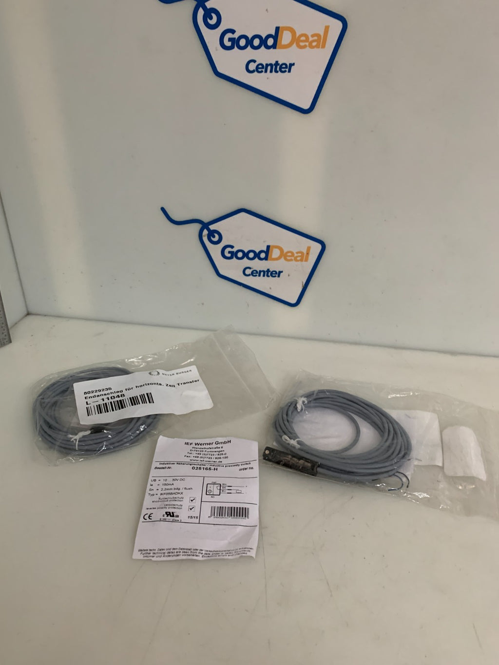 LOT OF 2  IEF WERNER PROXIMITY SWITCH 025165-H MEYER BURGER L-11048