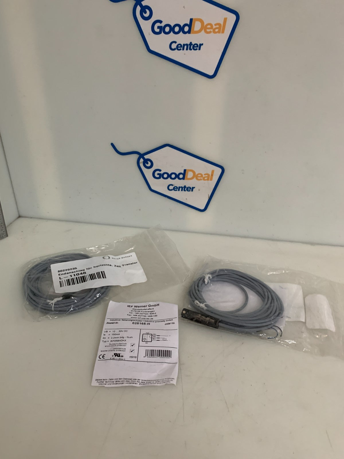 LOT OF 2  IEF WERNER PROXIMITY SWITCH 025165-H MEYER BURGER L-11048