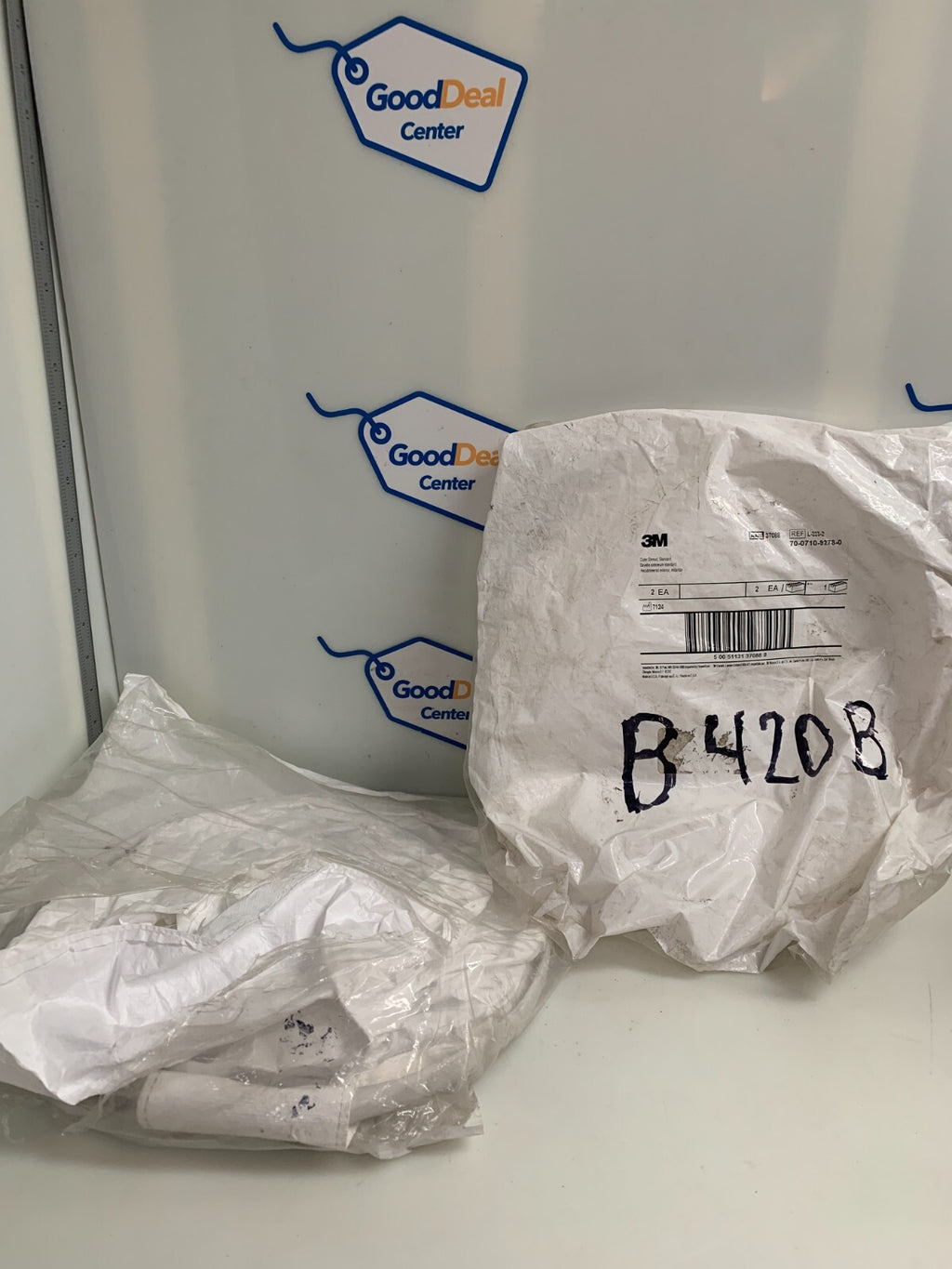 LOT OF 2  3 M OUTER SHROUD L-226-2 WHITE0