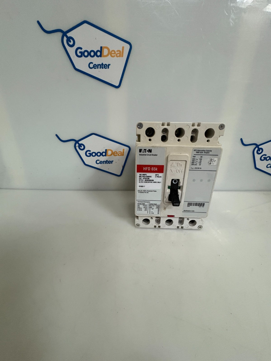 EATON 100 AMP CIRCUIT BREAKER HFD 65K HFD3100