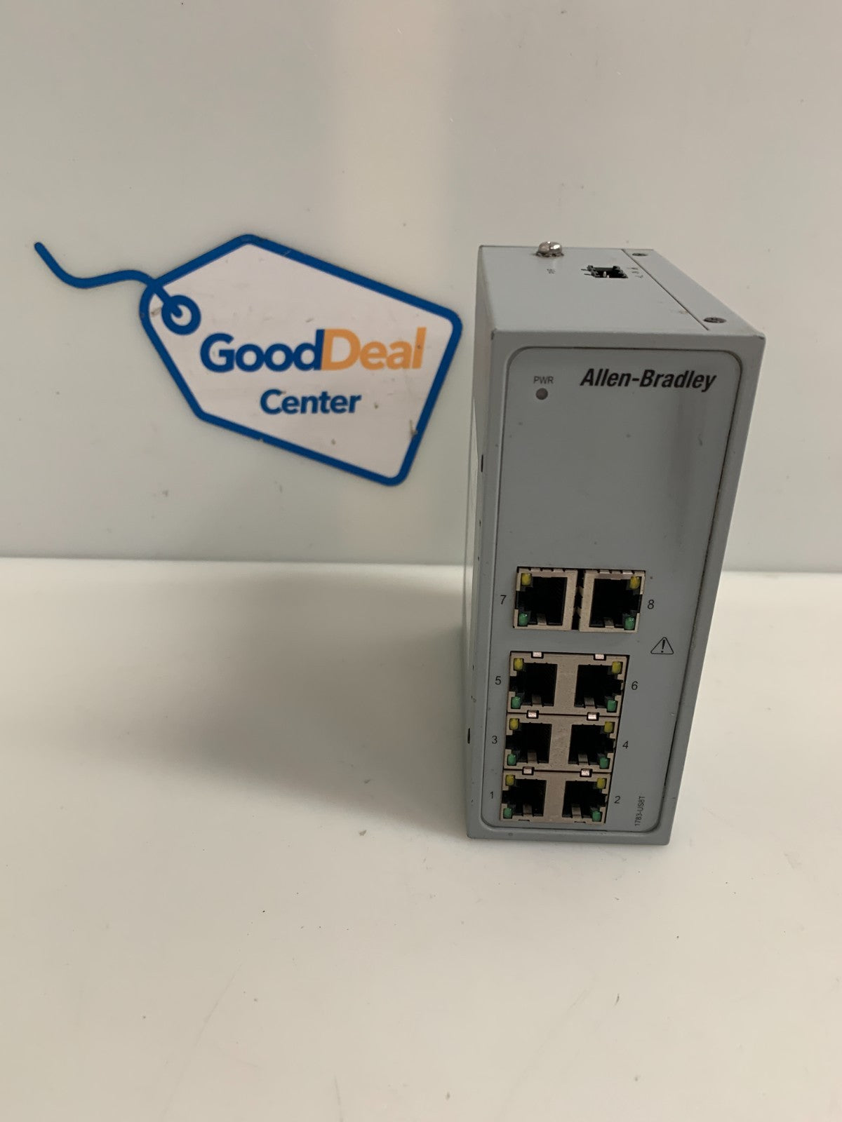 ALLEN BRADLEY STRATIX 2000 UNMANAGED ETHERNET SWITCH #1783-US8T SER A