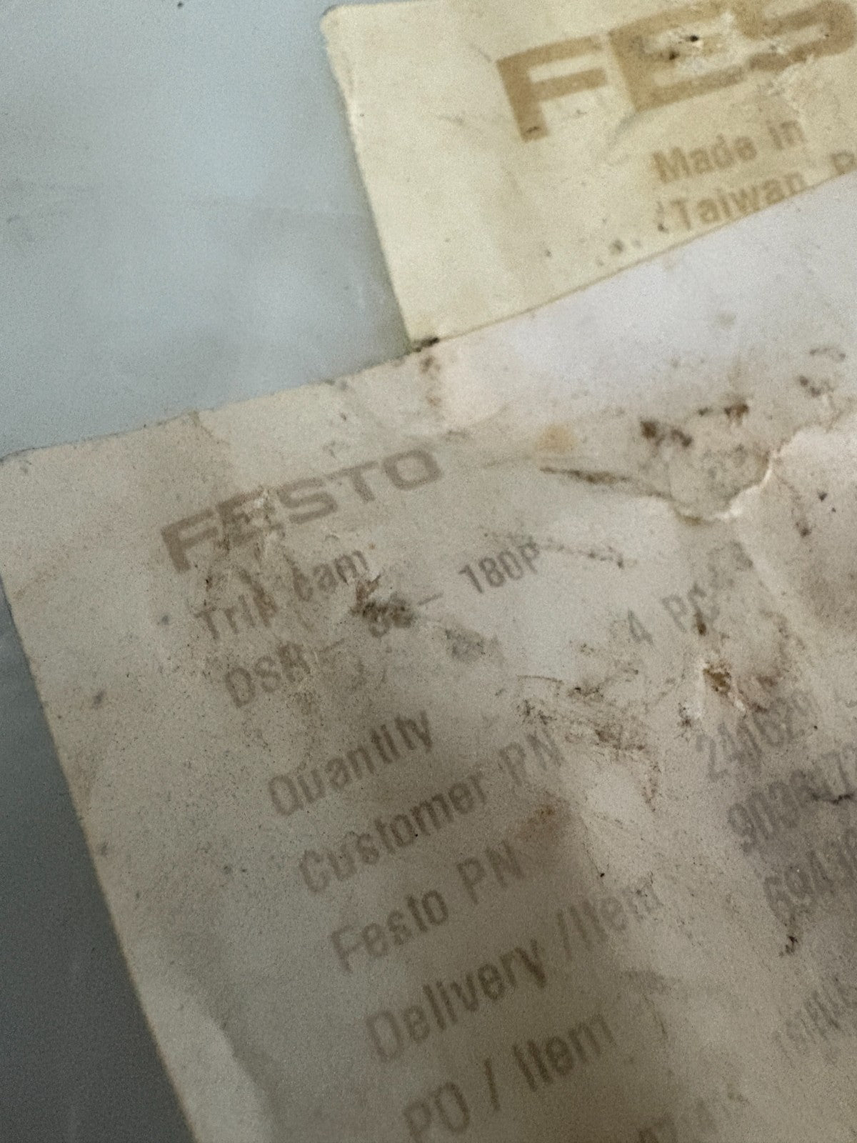 FESTO MIX LOT TRIM CAM 4X241629 DSR-32-108 P AND 4X2347564