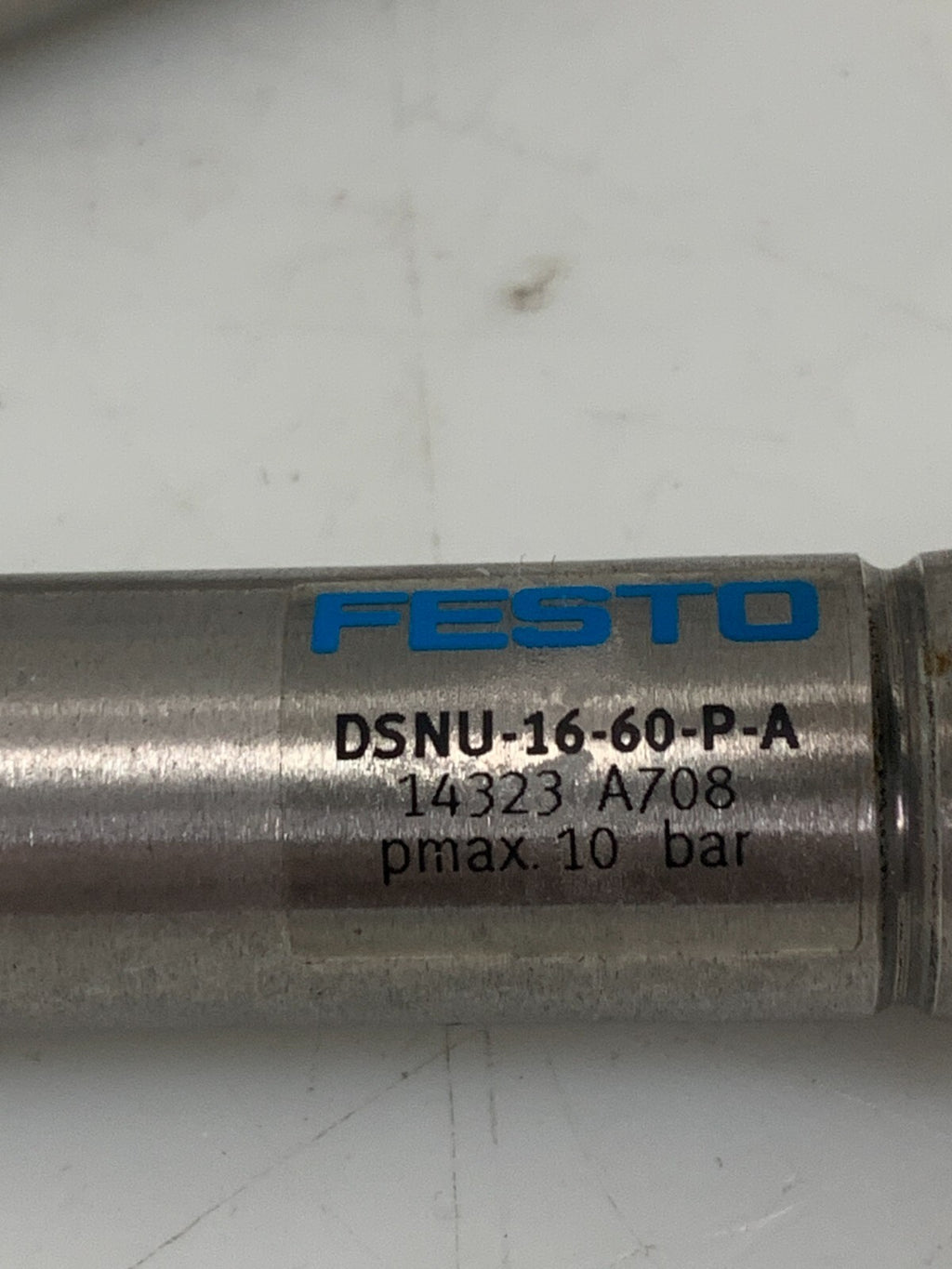 FESTO DSNU-16-60-P-A Pneumatic Round Cylinder 1908263 w/Fittings (Lot of 3)