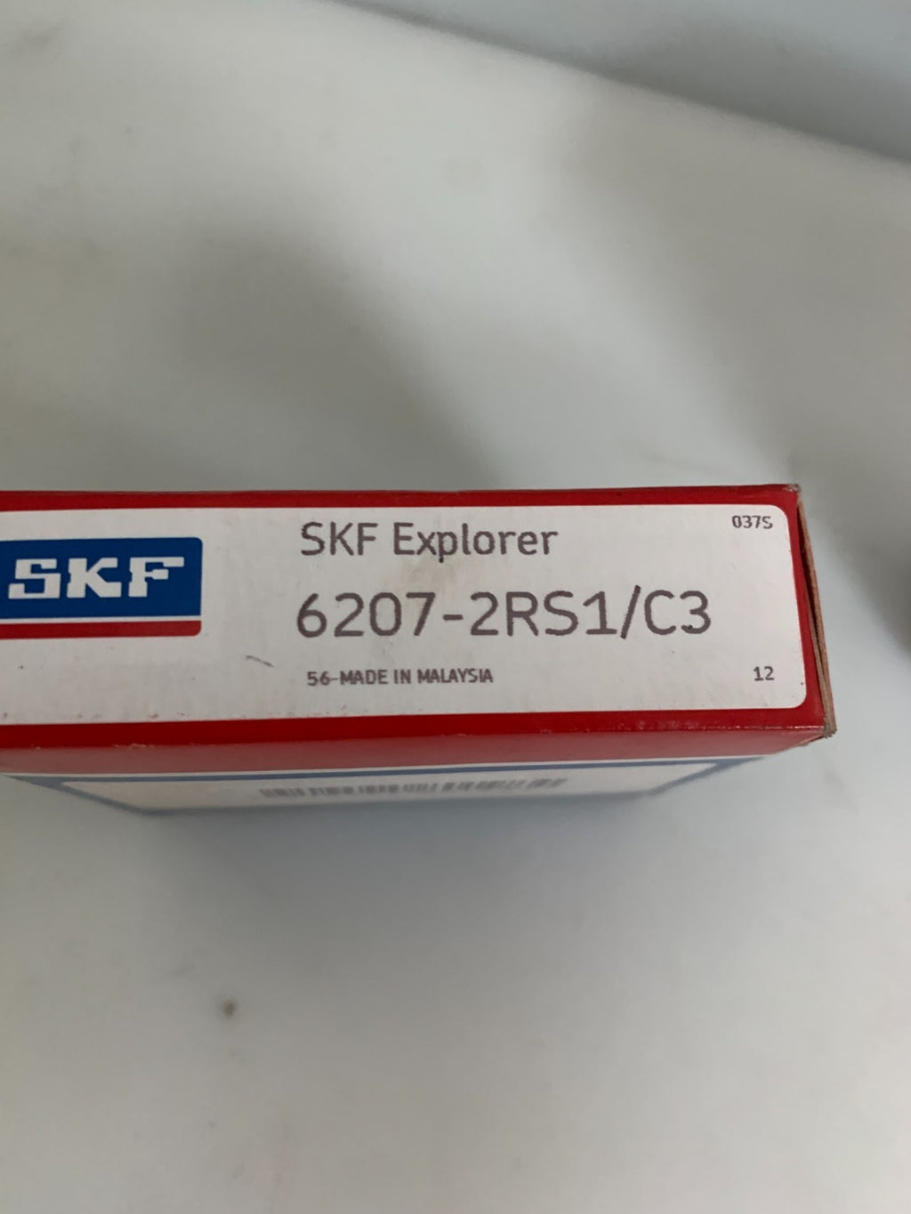 SKF MIX LOT OF EXPLORER BEARING 1X 6307 - 2Z/C3 1X 6207-2RS1/C3
