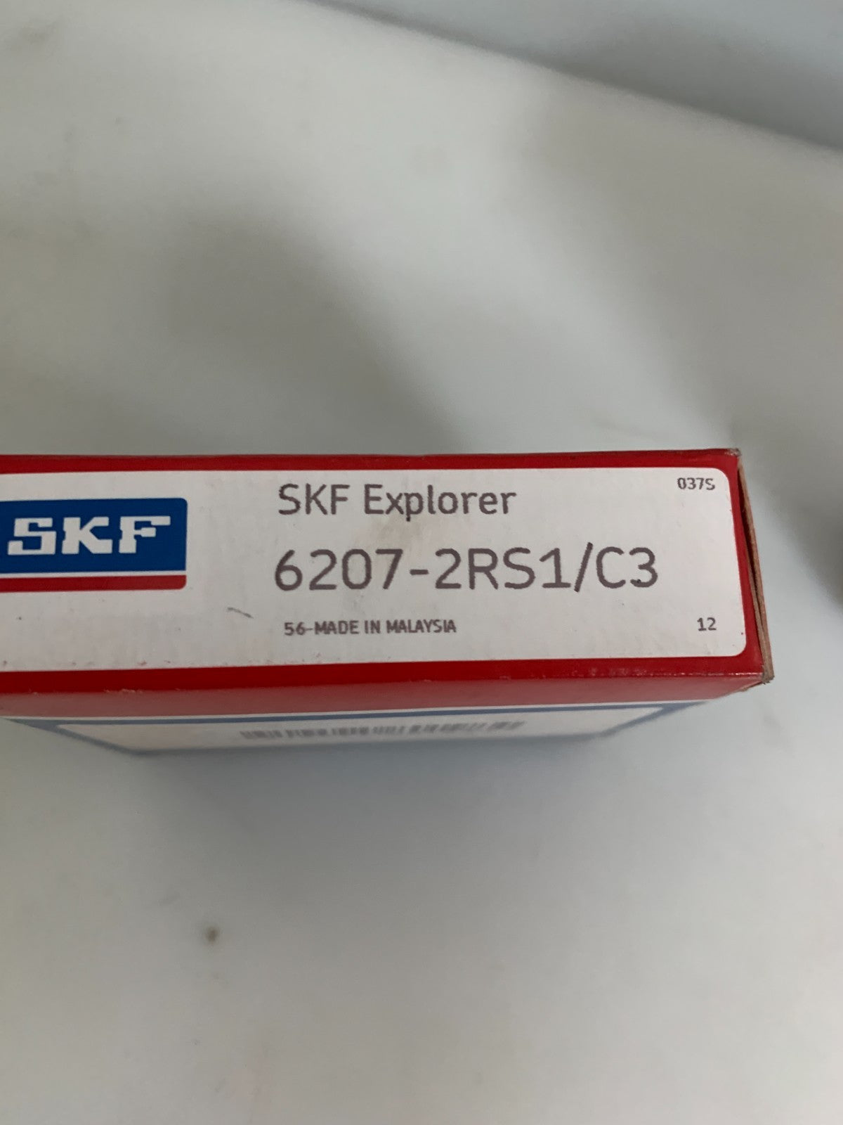 SKF MIX LOT OF EXPLORER BEARING 1X 6307 - 2Z/C3 1X 6207-2RS1/C3