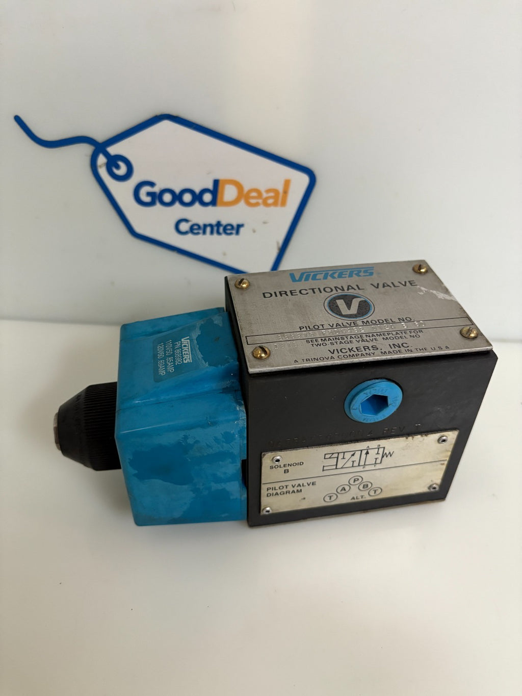 VICKERS DIRECTIONAL VALVE PILOT VALVE #868992 F3-DG4S2 012A B 80
