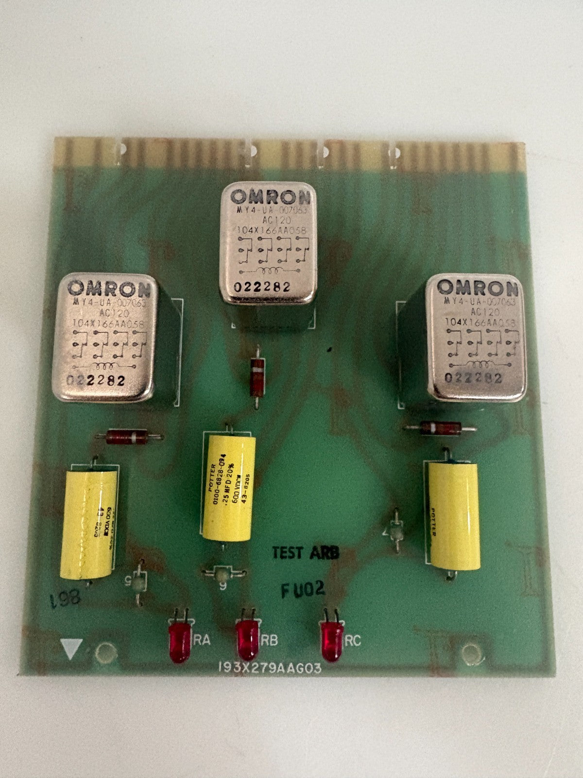 GENERAL ELECTRIC LOW LEVEL RELAY BOARD 193X279AA G03 11