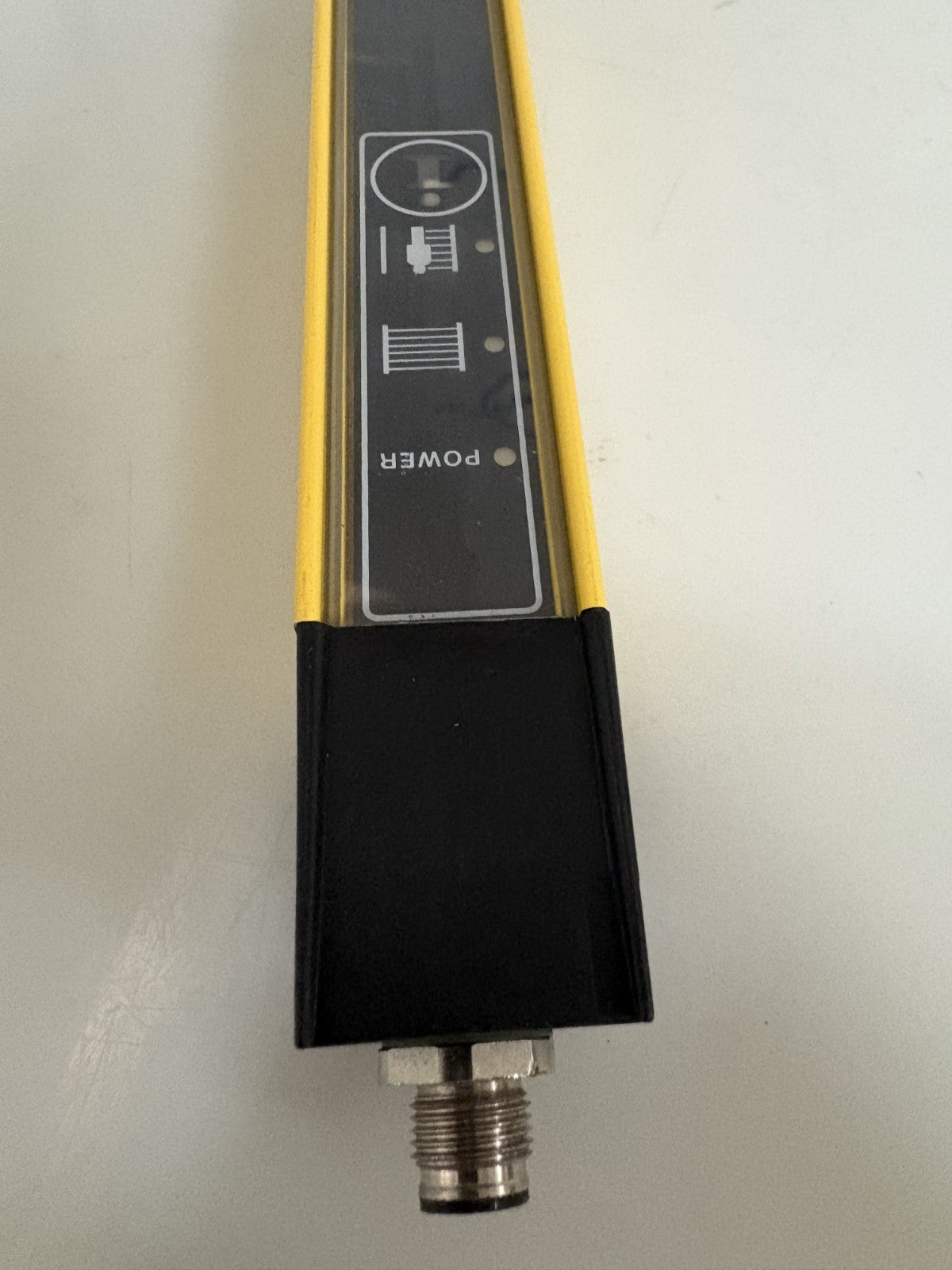 ALLEN BRADLEY GUARD SHIELD SAFE & RECEIVER 445L-R4S0120YD