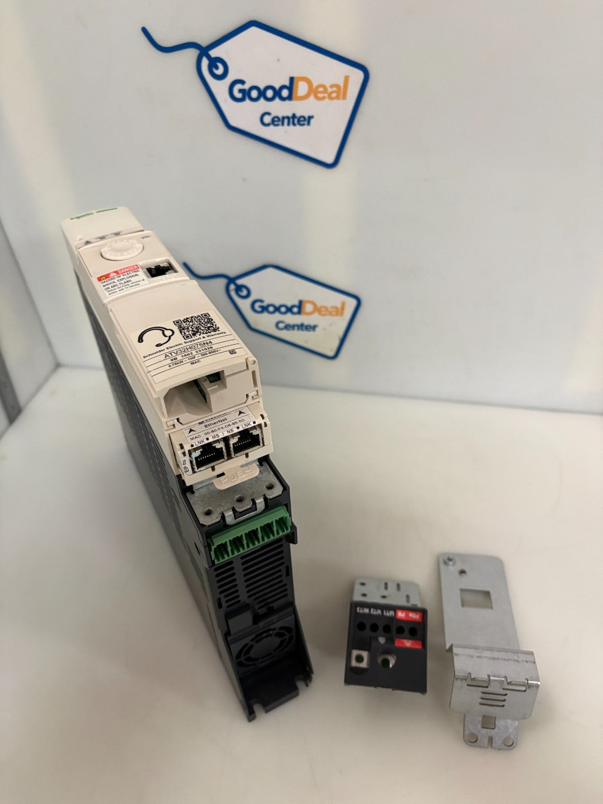 SCHNEIDER SERVO DRIVE ATV32H075N4 ALTIVAR 320
