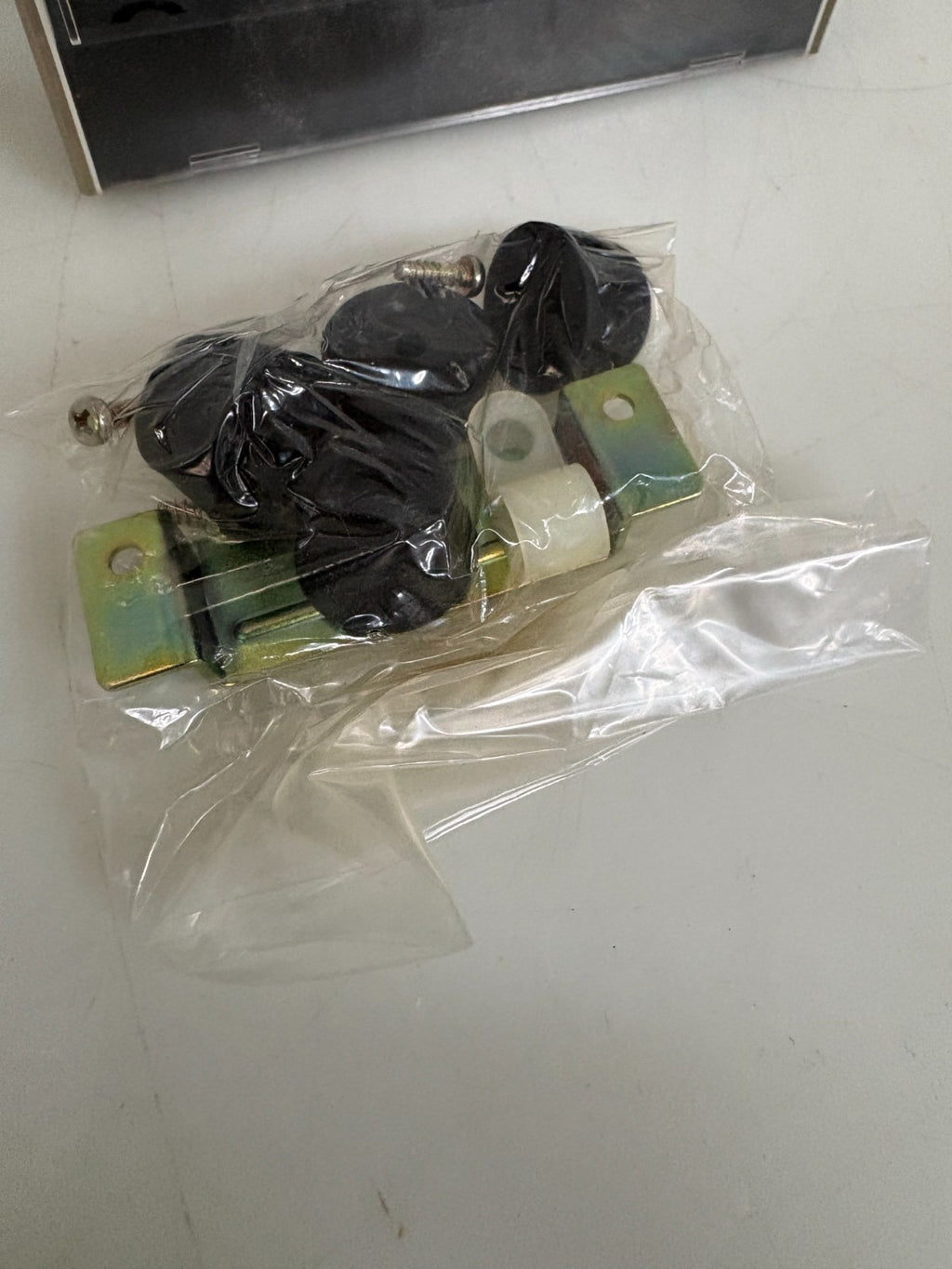 GE FANUC SERIES 1 PROGRAMMER MOUNT ASSY IC610PRG190A4