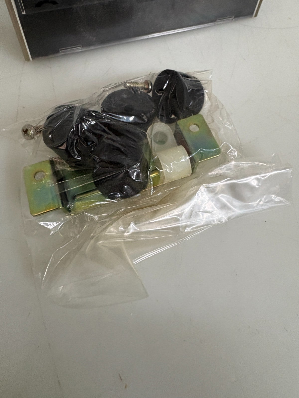 GE FANUC SERIES 1 PROGRAMMER MOUNT ASSY IC610PRG190A4