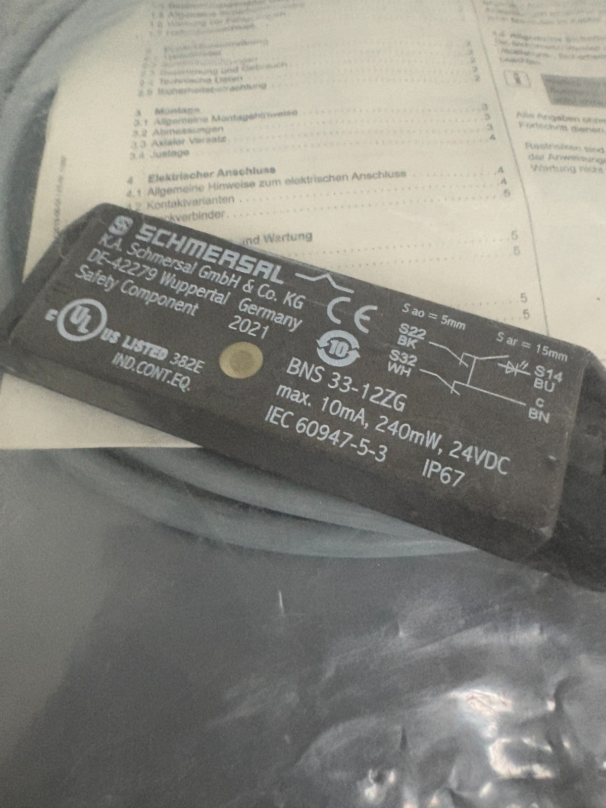 SCHMERSAL MAGNETIC SAFETY SENSOR BNS33-12ZG 101109212