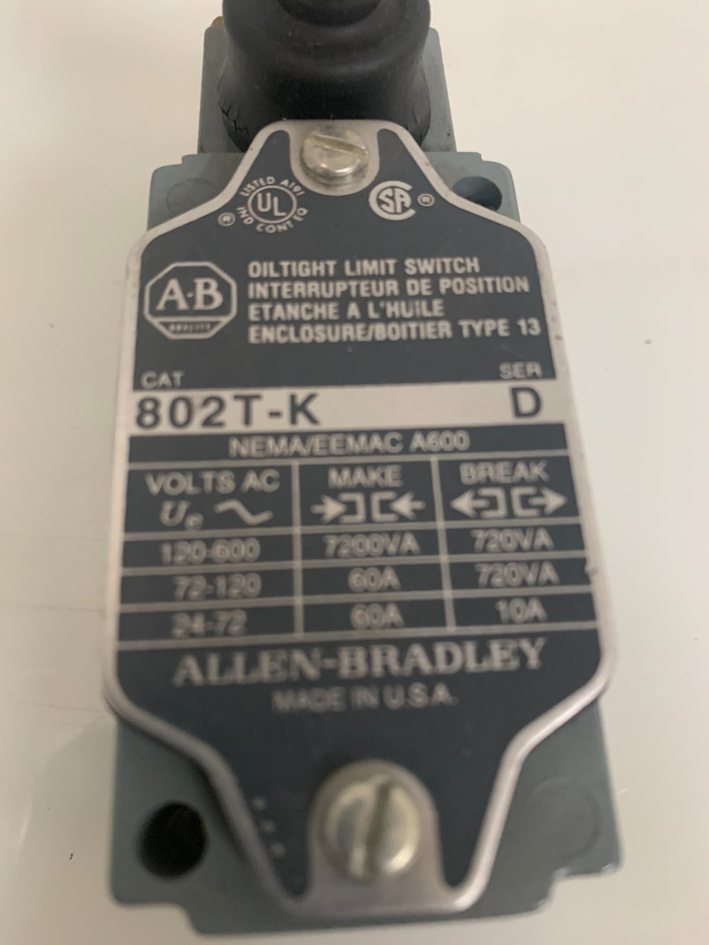 ALLEN BRADLEY OIL TIGHT LIMIT SWITCH #802T-K SER D