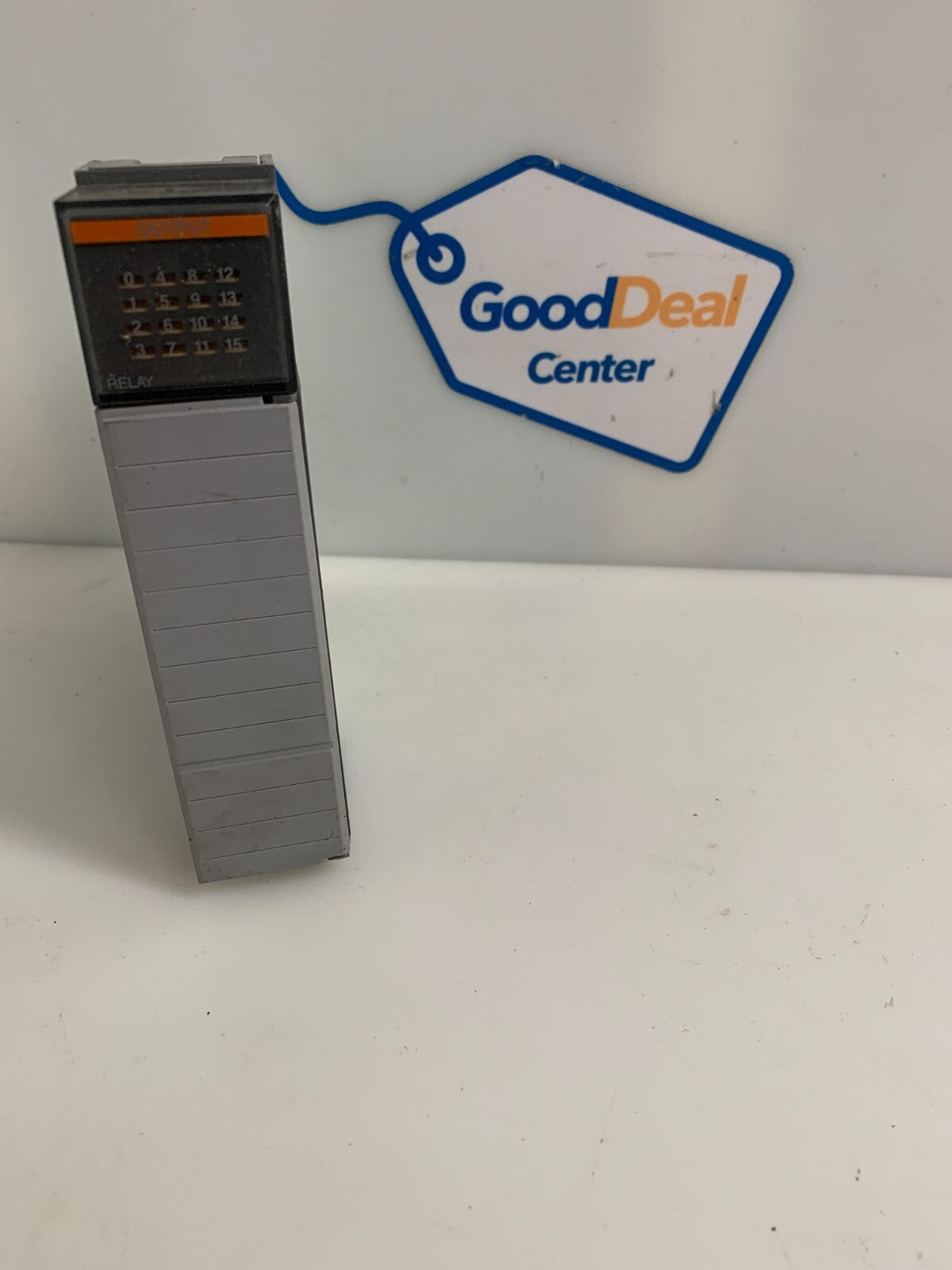 ALLEN BRADLEY OUTPUT MODULE SLC500 1746-OW160