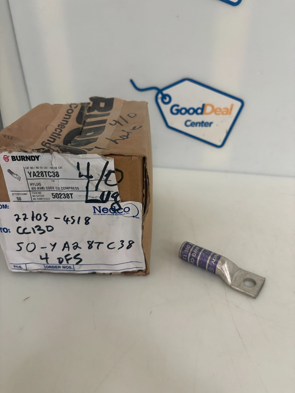 BURNDY HYLUG COMPRESSION LUG YA28TC38  50 IN BOX0