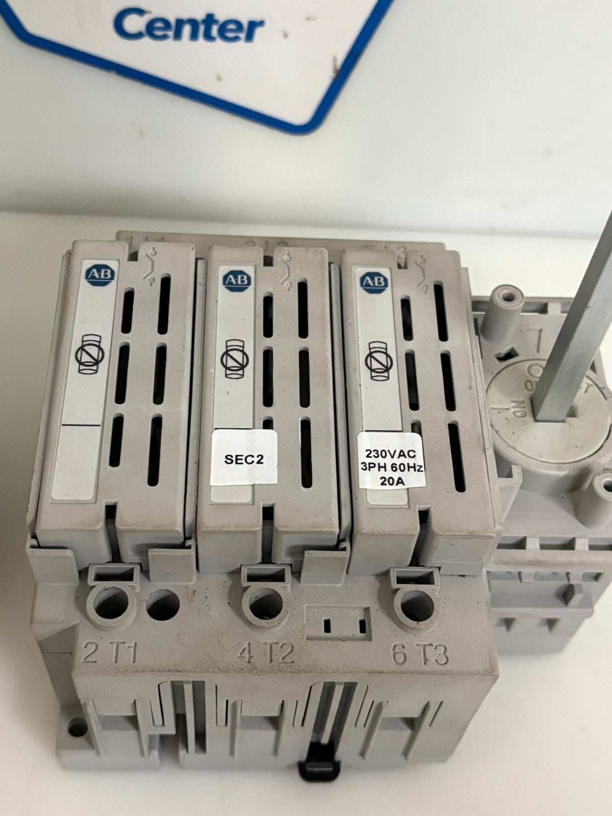 ALLEN BRADLEY DISCONNECT SWITCH 194R-N30-1753 A W/194R-PY A