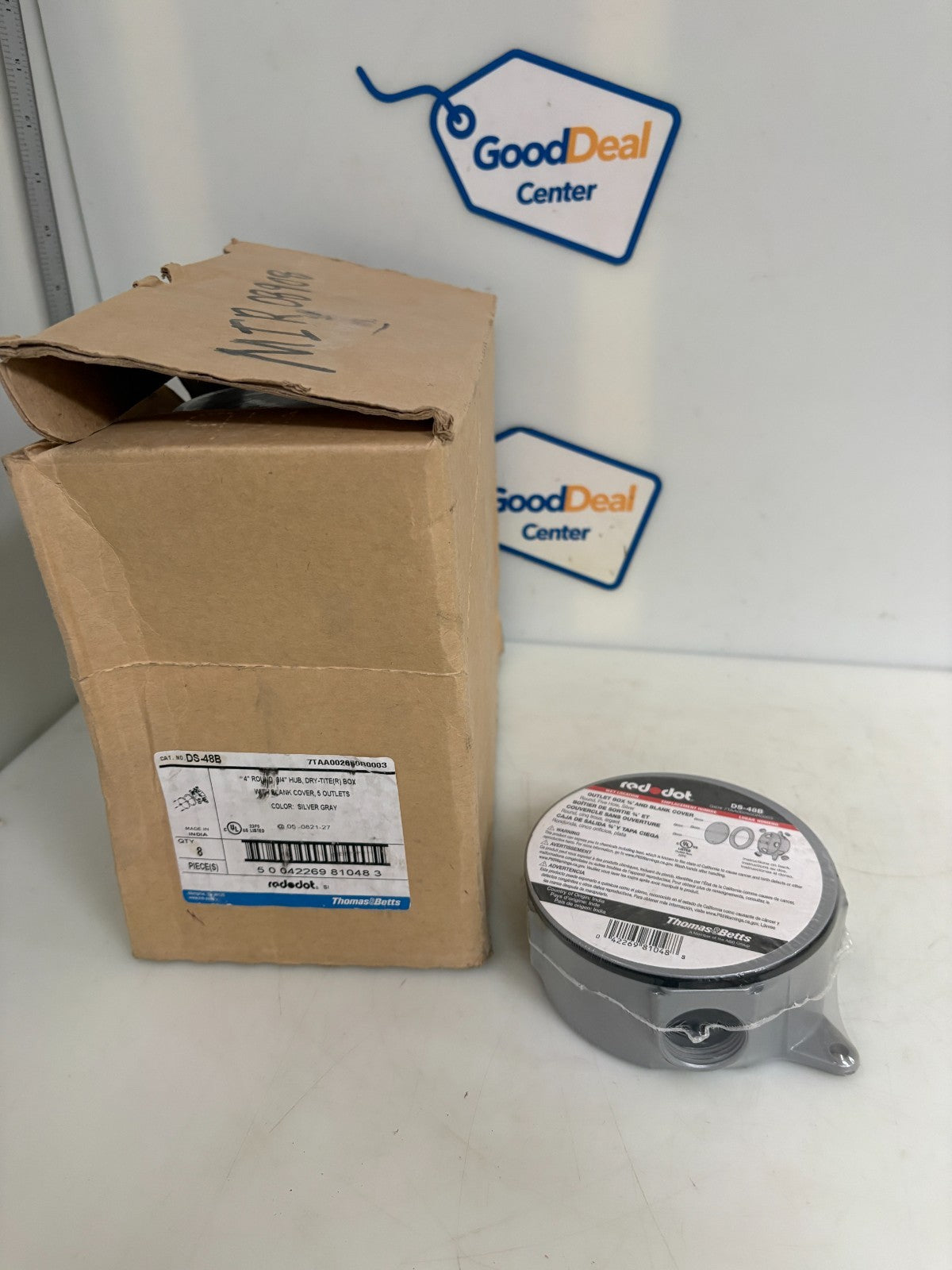 ABB THOMAS & BETTS 4" ROUND WEATHER PROOF OUTLET BOX #DS-48B 8 IN BOX0