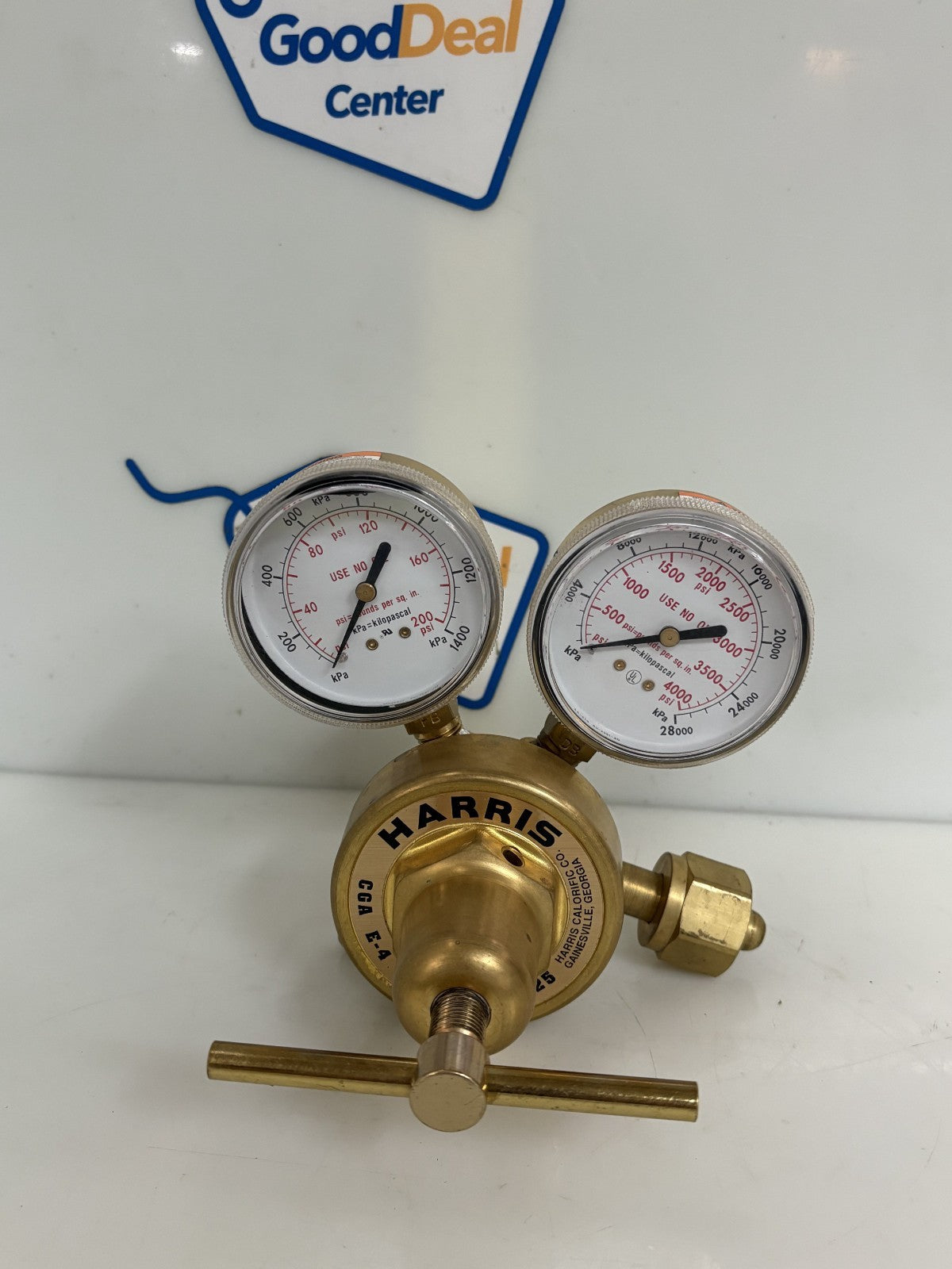 HARRIS GAS GAUGE WITH REGULATOR VALVE MODEL 425-1250