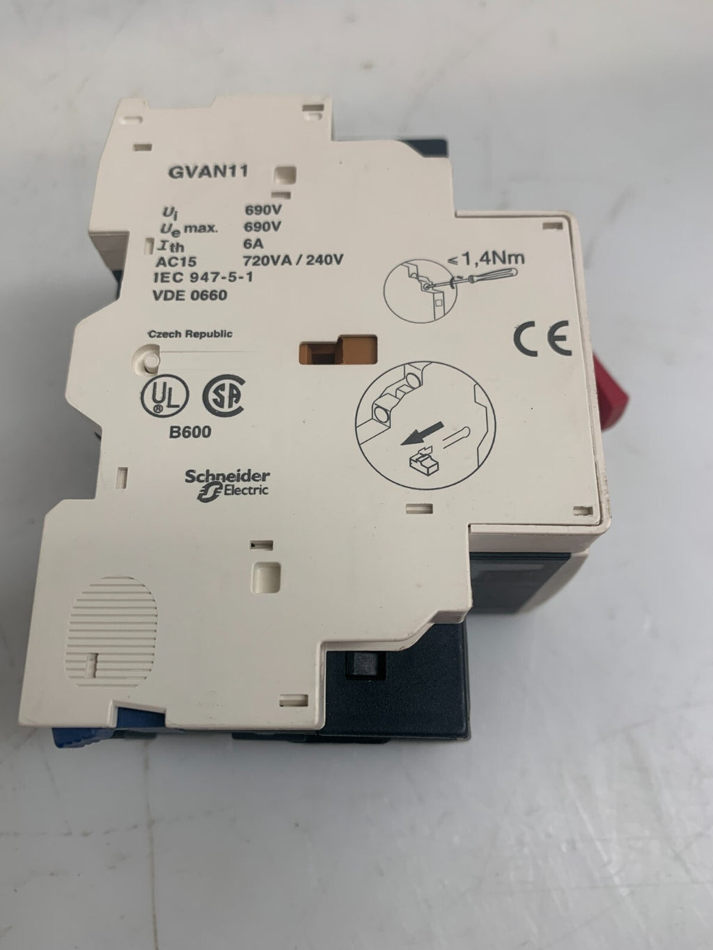 SCHNEIDER ELECTRIC / Telemecanique  SquareD  GV2ME03/0.25-0.4A  w/GVAN11